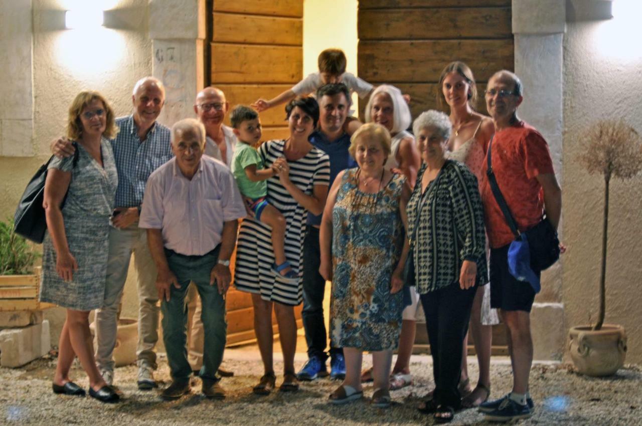 ホテル Dimora Dell'Arte Navelli エクステリア 写真